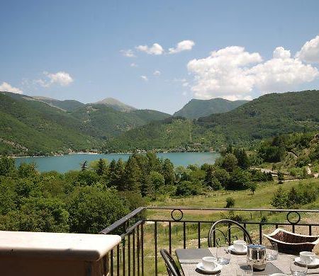 Tassido Coda Resort Scanno Room photo
