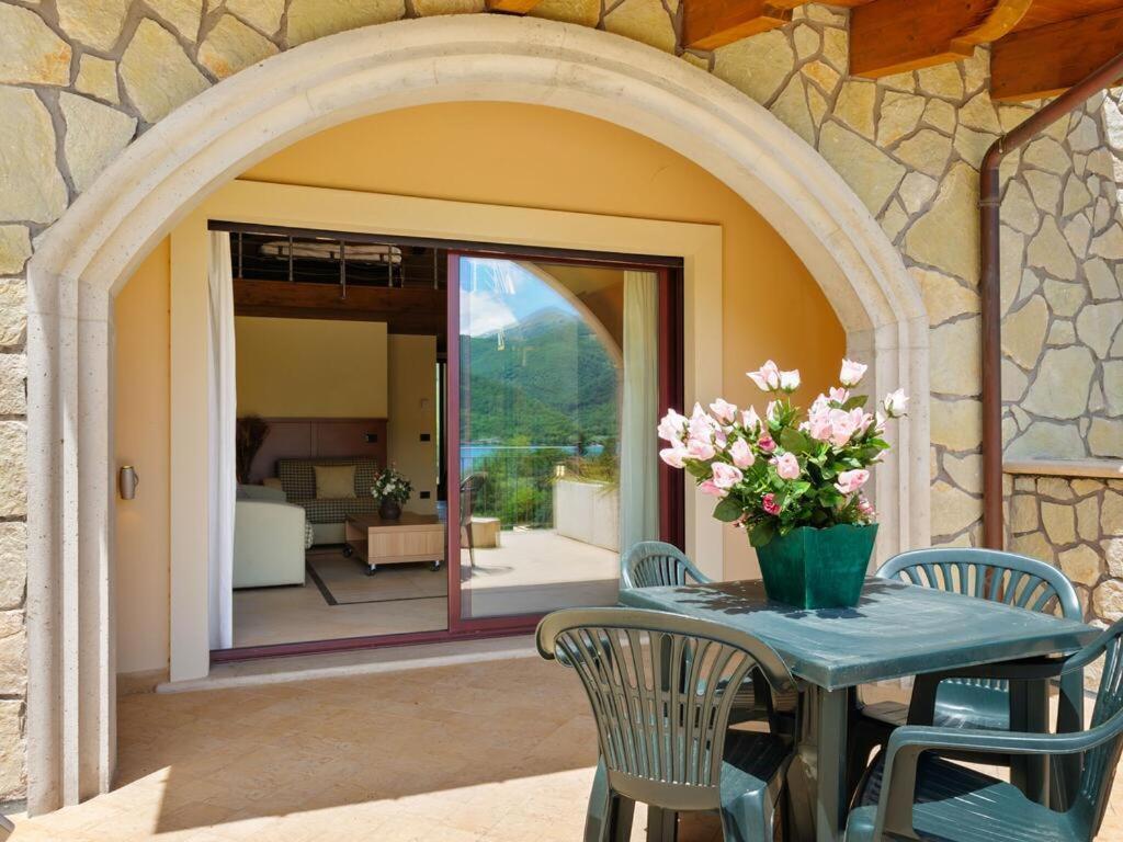 Tassido Coda Resort Scanno Exterior photo